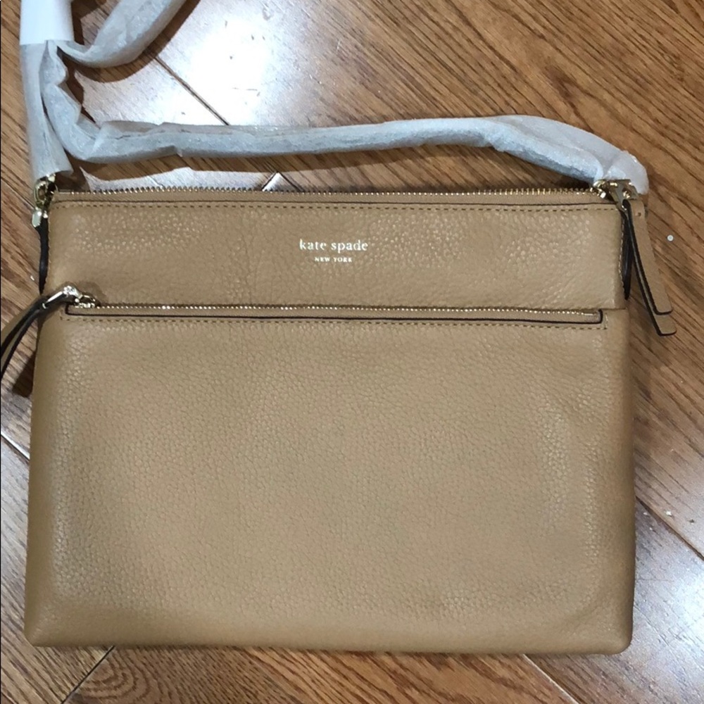 Kate spade crossbody purse